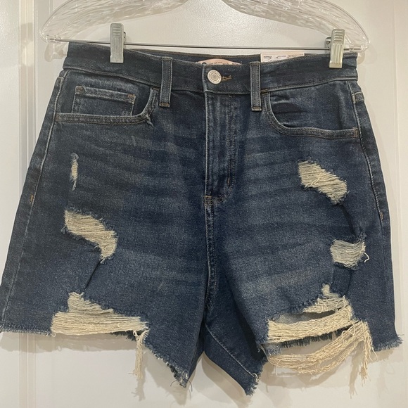 NWT SO brand‎ Juniors 90’s boyfriend distressed shorts  super high rise size 9 - Picture 1 of 5